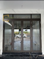 Kính hộp hoa văn trang trí